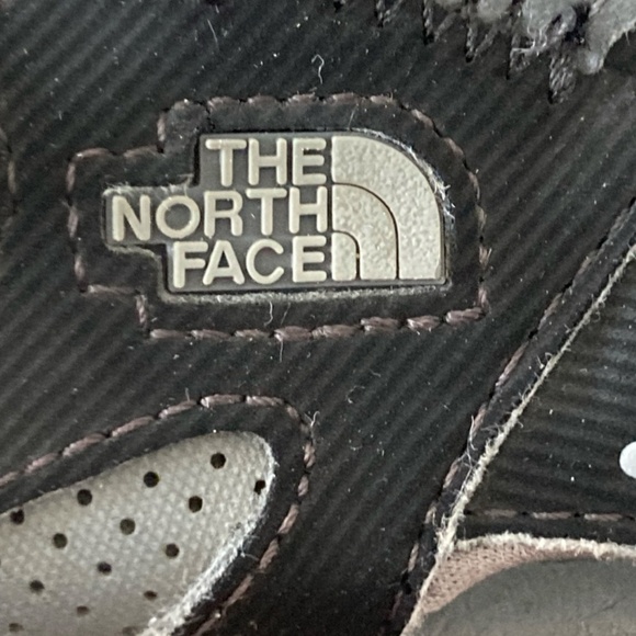 THE NORTH FACE Hiking Sandals | High Tracktion | Buckle | Men's 10 - Picture 3 of 10